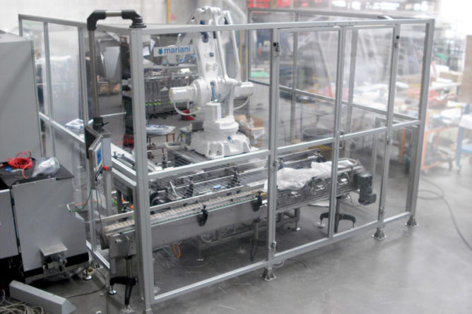 Protezione in alluminio per robot Protezione in alluminio per robot